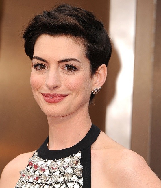 15 Reasons Why Men Adore Women With Short Hair